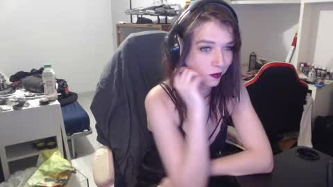 Snapshot of missthon chatting on 03/08/26, 09:02 missthon online show from 03/08/26, 09:02