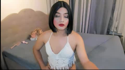 Snapshot of misstress_kyrie chatting on 10/13/25, 10:48 K Y R I E online show from 10/13/25, 10:48