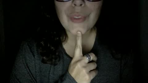 Snapshot of misstress_liz chatting on 11/13/25, 05:50 misstress_liz online show from 11/13/25, 05:50