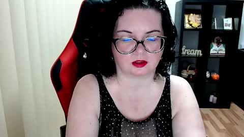 MissTruble online show from 04/02/26, 11:08