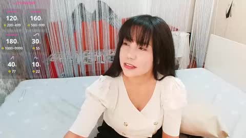 Snapshot of missvalday chatting on 02/06/25, 04:53 Val online show from 02/06/25, 04:53