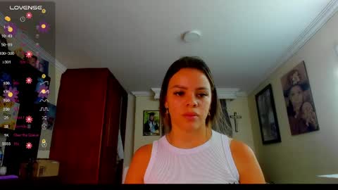 missvalery1 online show from 04/28/26, 11:21