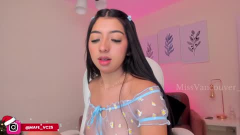 Snapshot of missvancouver_ chatting on 12/10/24, 11:30 Mafe Jimenez online show from 12/10/24, 11:30
