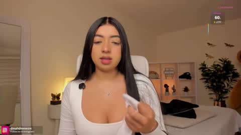 Mafe Jimenez online show from 02/10/26, 01:04