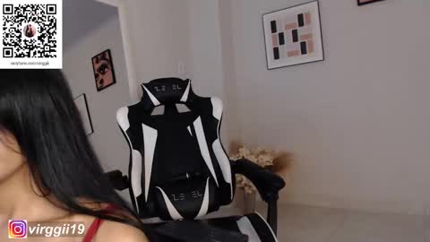 Snapshot of missvirggii chatting on 12/18/25, 08:59 missvirggii online show from 12/18/25, 08:59