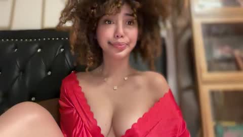 Snapshot of missxolga chatting on 06/10/26, 09:08 Divine Olga online show from 06/10/26, 09:08