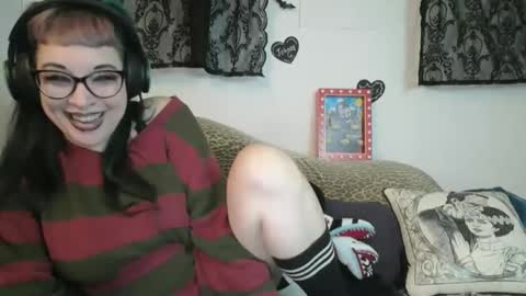 Missy Dee online show from 03/11/26, 06:19