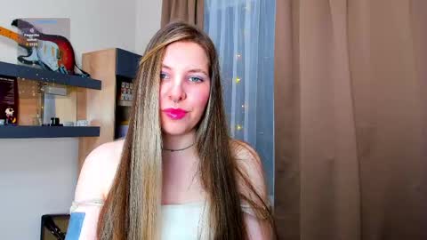 Anya online show from 04/12/26, 06:46