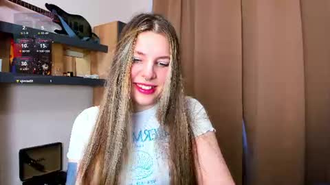 Snapshot of missyourann chatting on 07/01/26, 12:40 Anya online show from 07/01/26, 12:40