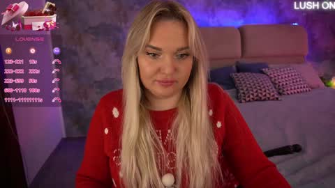 Snapshot of missyymartinezz chatting on 12/17/24, 08:45  Amely  online show from 12/17/24, 08:45