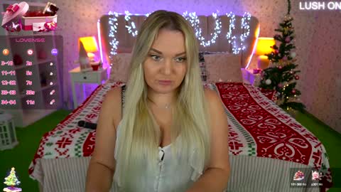 Snapshot of missyymartinezz chatting on 12/30/24, 08:43  Amely  online show from 12/30/24, 08:43