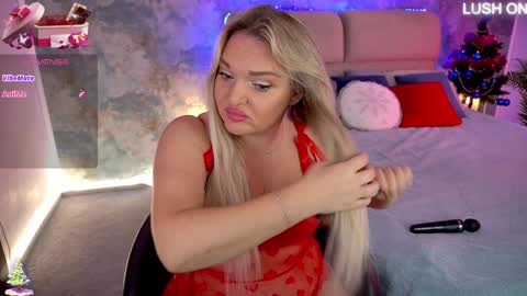 Snapshot of missyymartinezz chatting on 01/07/25, 08:03  Amely  online show from 01/07/25, 08:03
