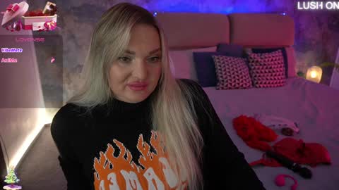 Snapshot of missyymartinezz chatting on 01/19/25, 08:50  Amely  online show from 01/19/25, 08:50