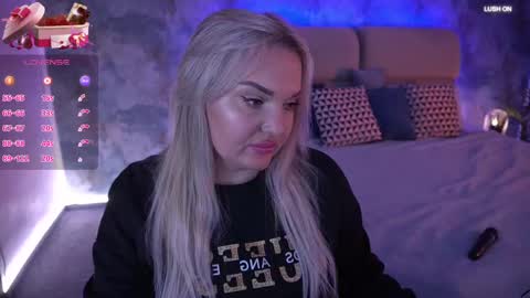 Snapshot of missyymartinezz chatting on 03/01/25, 08:34  Amely  online show from 03/01/25, 08:34