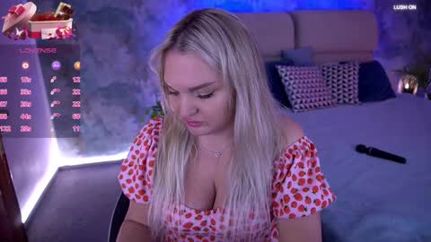 Snapshot of missyymartinezz chatting on 03/05/25, 11:06  Amely  online show from 03/05/25, 11:06