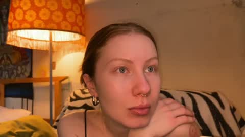Snapshot of misszlataa chatting on 03/08/25, 05:38 Zlata online show from 03/08/25, 05:38