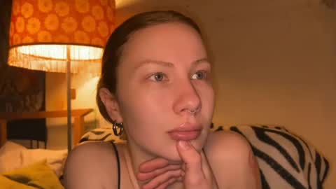 Snapshot of misszlataa chatting on 03/12/25, 05:46 Zlata online show from 03/12/25, 05:46