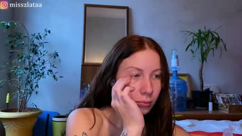 Snapshot of misszlataa chatting on 10/30/25, 09:33 Zlata online show from 10/30/25, 09:33