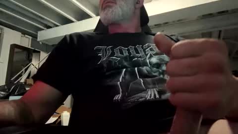 AJ online show from 10/29/25, 01:30