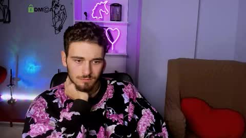 Snapshot of mister_dekker chatting on 12/15/25, 01:15 Dekker online show from 12/15/25, 01:15