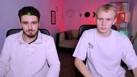 Snapshot of mister_dekker chatting on 12/16/25, 01:16 Dekker online show from 12/16/25, 01:16