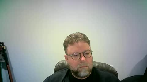 Snapshot of mister_happy567 chatting on 09/15/25, 07:08 Mr. Happy online show from 09/15/25, 07:08