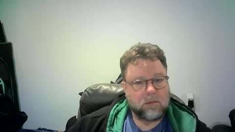 Snapshot of mister_happy567 chatting on 10/19/25, 06:03 Mr. Happy online show from 10/19/25, 06:03