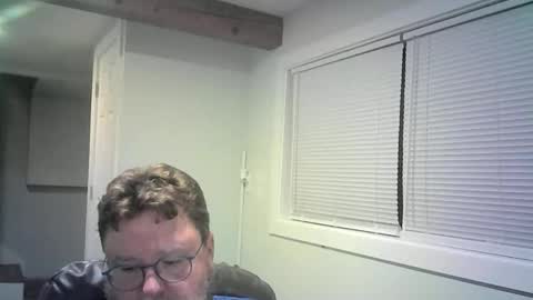 Snapshot of mister_happy567 chatting on 06/11/26, 06:11 Mr. Happy online show from 06/11/26, 06:11