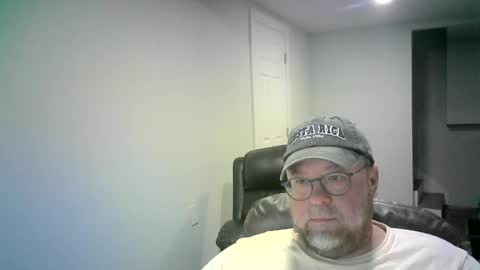 Snapshot of mister_happy567 chatting on 07/06/26, 06:21 Mr. Happy online show from 07/06/26, 06:21