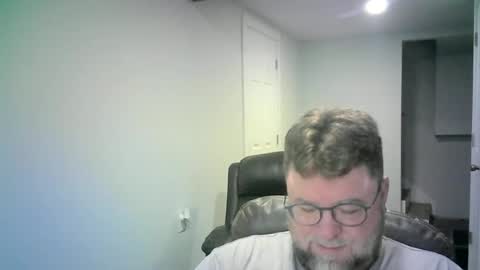Snapshot of mister_happy567 chatting on 07/07/26, 06:38 Mr. Happy online show from 07/07/26, 06:38