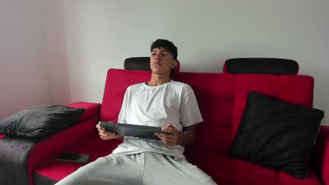 Snapshot of mister_jhonxxx chatting on 12/09/24, 01:02 mister_jhonxxx online show from 12/09/24, 01:02