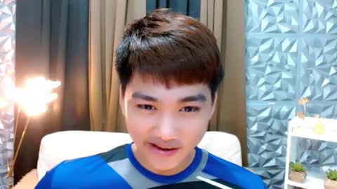 SAINT SACHI  will make your day  online show from 10/05/25, 10:24