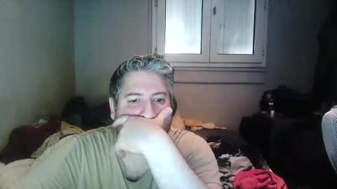 Snapshot of misterbelled chatting on 06/25/26, 02:32 misterbelled online show from 06/25/26, 02:32