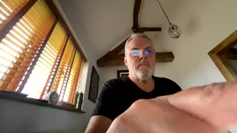 Misterblivs online show from 03/12/26, 02:34