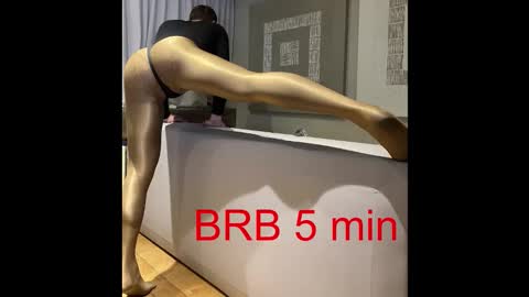 misterbobbyxx online show from 10/11/25, 04:22
