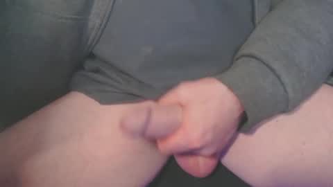 Snapshot of mistercreepy chatting on 03/01/25, 07:30 mistercreepy online show from 03/01/25, 07:30