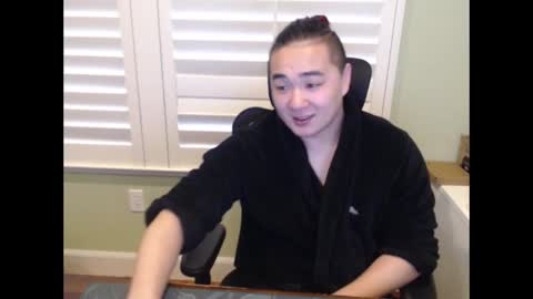 Snapshot of misterlionking chatting on 03/05/25, 09:59 Eric online show from 03/05/25, 09:59