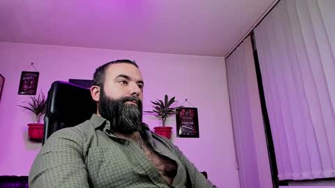 Snapshot of misterlov3r chatting on 12/02/24, 10:45 misterlov3r online show from 12/02/24, 10:45