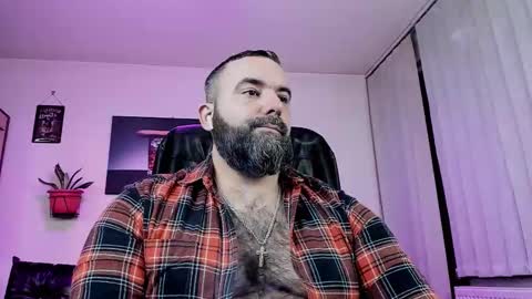 Snapshot of misterlov3r chatting on 02/13/25, 11:26 misterlov3r online show from 02/13/25, 11:26