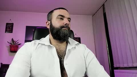 Snapshot of misterlov3r chatting on 03/04/25, 12:07 misterlov3r online show from 03/04/25, 12:07