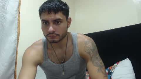 mistersam33 online show from 12/27/24, 06:24