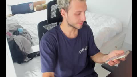 Alex online show from 08/05/26, 08:28