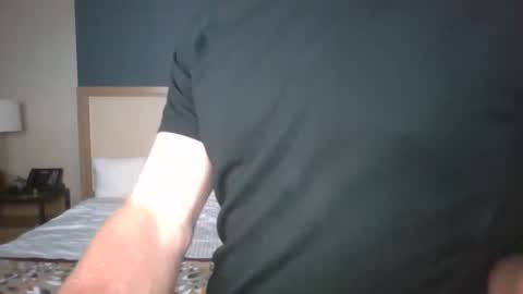 Snapshot of misterwadebreedlove chatting on 10/14/25, 04:24 misterwadebreedlove online show from 10/14/25, 04:24