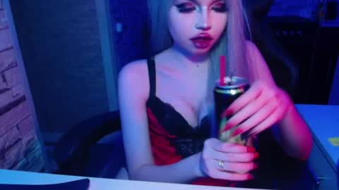 Snapshot of mistr_daria_femdom chatting on 07/07/26, 08:46 mistr_daria_femdom online show from 07/07/26, 08:46