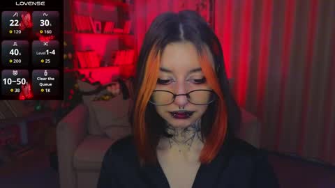 Marcelline online show from 04/04/26, 01:26