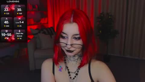 Snapshot of mistress__marcelline chatting on 07/07/26, 07:23 Marcelline online show from 07/07/26, 07:23