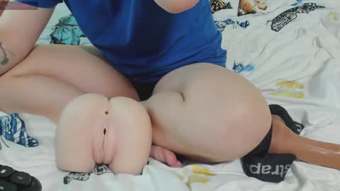 Snapshot of mistress_adel chatting on 01/13/25, 05:44 mistress_adel online show from 01/13/25, 05:44