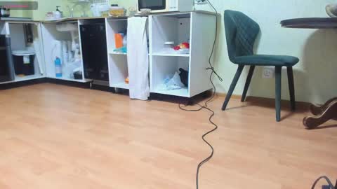 Snapshot of mistress_adel chatting on 02/17/25, 08:52 mistress_adel online show from 02/17/25, 08:52