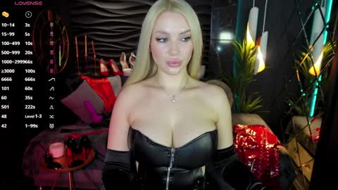 Snapshot of mistress_darsy chatting on 01/21/25, 02:05 Darsy online show from 01/21/25, 02:05
