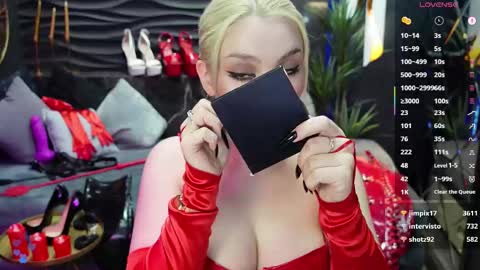 Snapshot of mistress_darsy chatting on 02/23/25, 12:48 Darsy online show from 02/23/25, 12:48